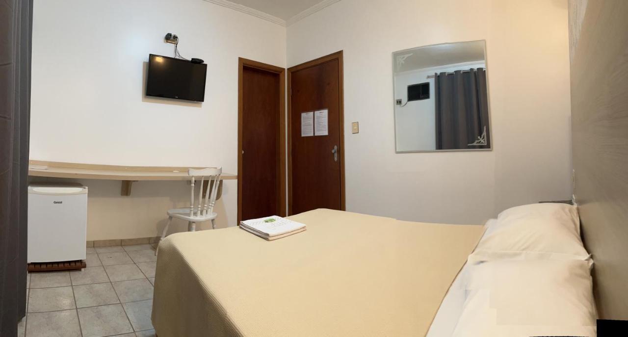 Hotel Taquaral カンピーナス エクステリア 写真