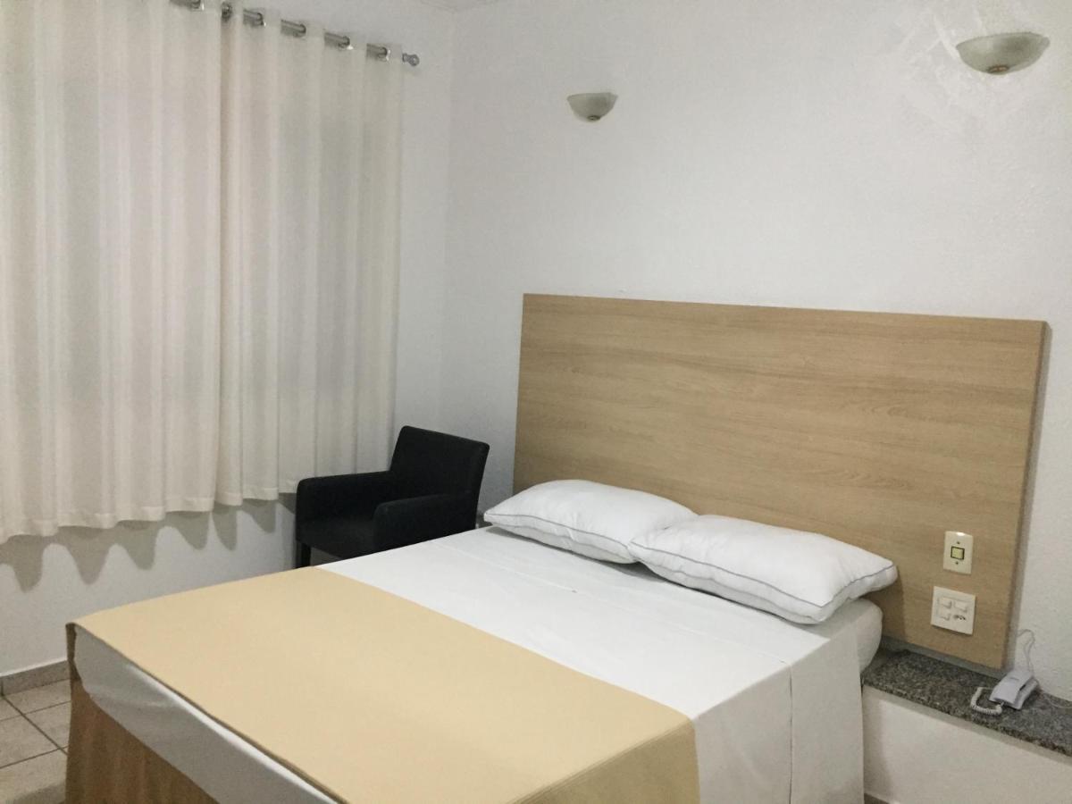 Hotel Taquaral カンピーナス エクステリア 写真